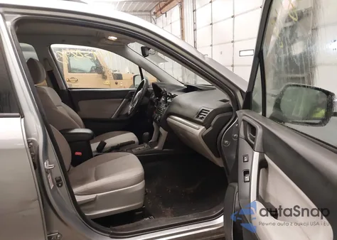 2015 Subaru Forester 2.5I Premium z USA, uszkodzony, nr VIN JF2SJADC2FH500558